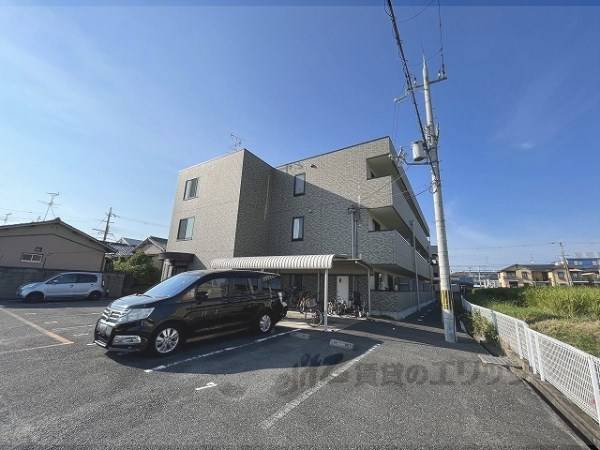 135733の外観写真