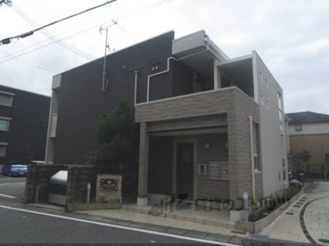 カモミール万葉外観写真2