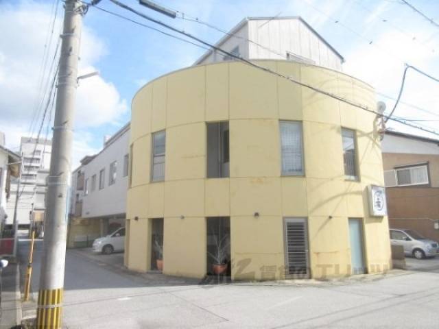 メゾンマキシム外観写真1