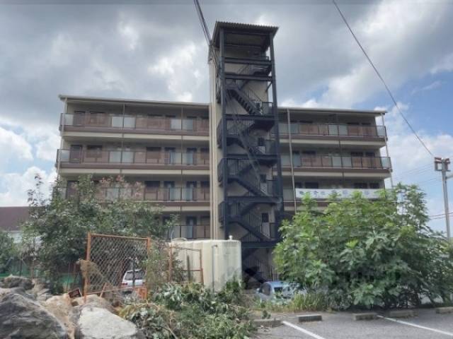 シャトル弐番館外観写真3