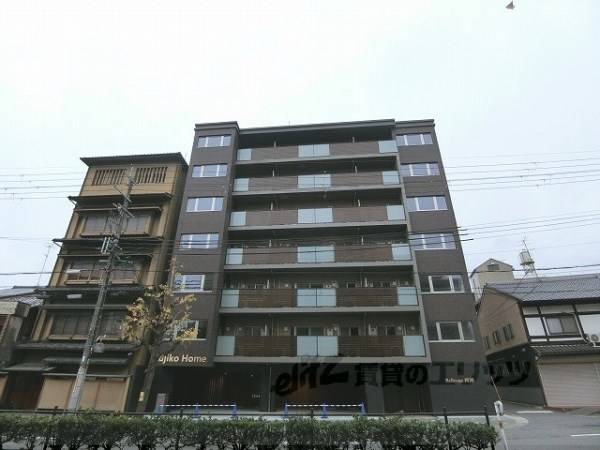 135801の外観写真