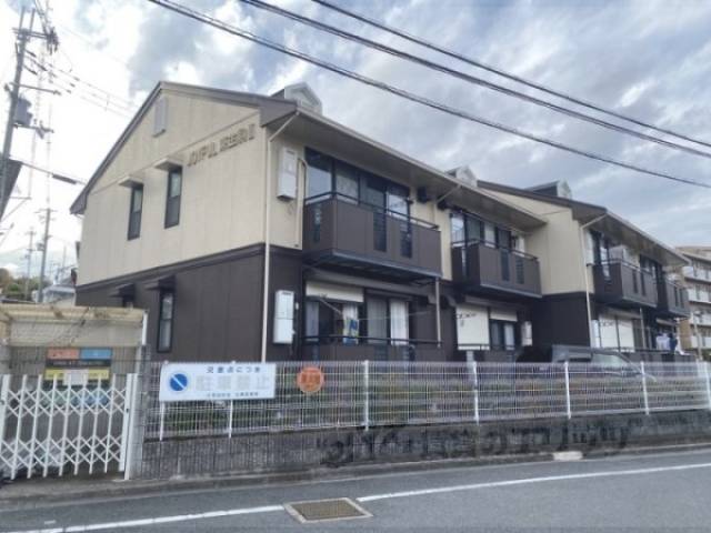 ジョイフル東生駒B棟外観写真1