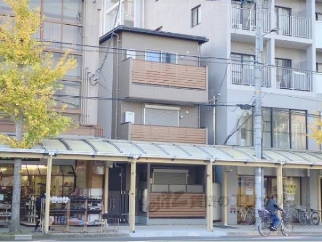 グランベール・イースト外観写真1