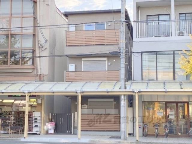 グランベール・イースト外観写真2