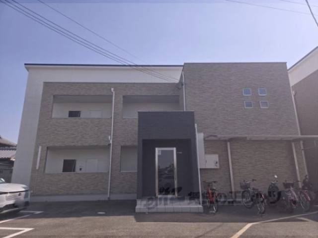 プラリア招提元町Ｂ棟外観写真1