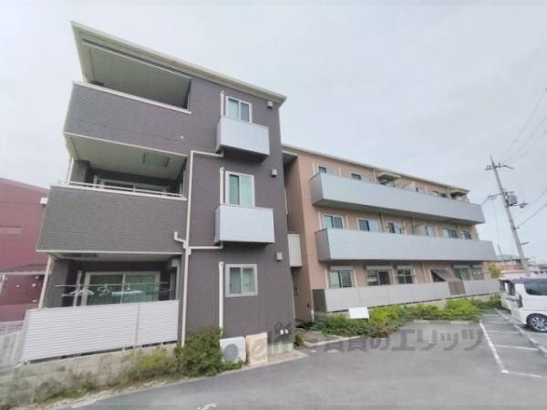 136129の外観写真