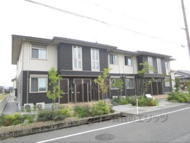 シャーメゾン　アイリス外観写真2