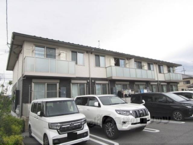 シャーメゾン　アイリス外観写真3