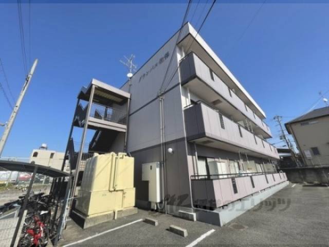 グランパル佐保外観写真1