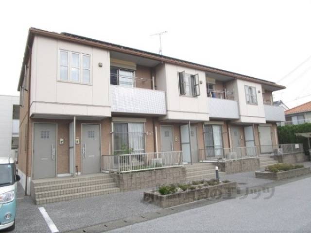 エム　フローラ外観写真1