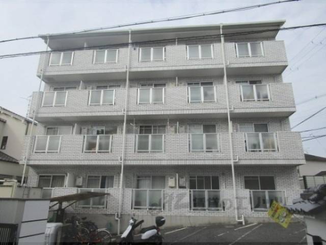 枚方パークマンション外観写真1