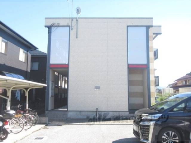 レオパレス南彦根１番館外観写真2