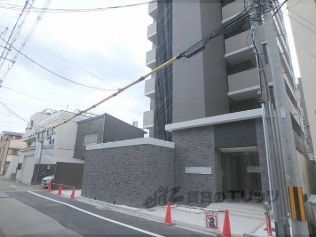 ラウレア西院外観写真3