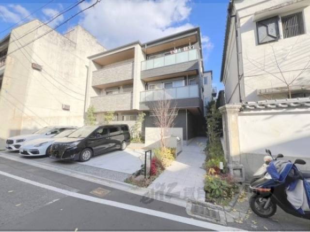 シャーメゾンＲｈｅａ外観写真2