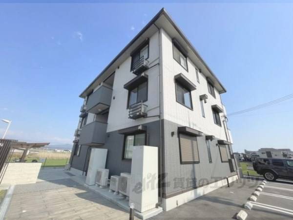 137047の外観写真