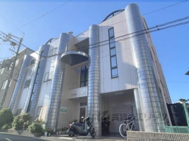 シャルマン津村外観写真1