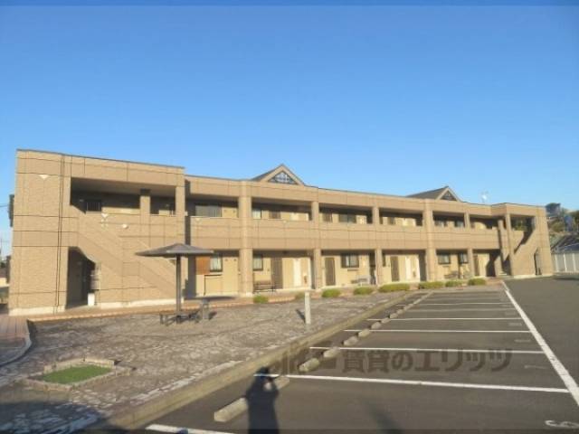 グランドヒルズ光外観写真1