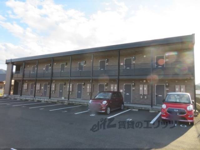 レオネクストイーストタウンヨザ外観写真3