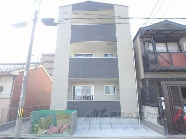 137121の外観写真