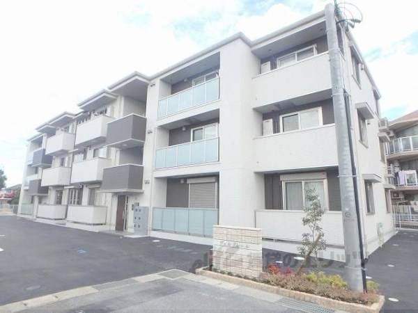 137385の外観写真