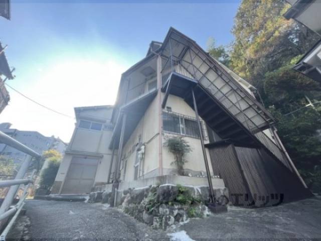 児島アパート外観写真2