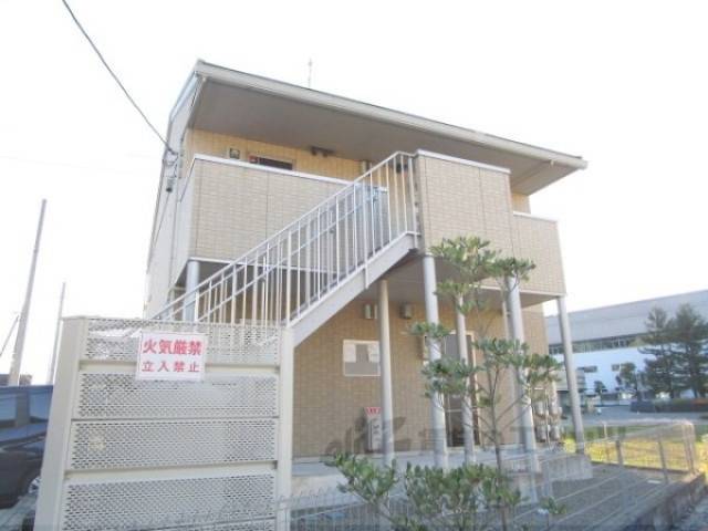 プラネハイツ外観写真2