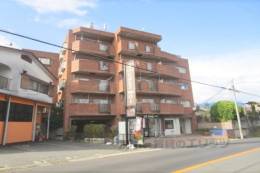 グランデ東香里１外観写真