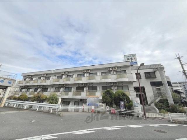 シャンテムーラン外観写真2