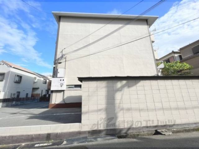 ヴィラ香里外観写真3