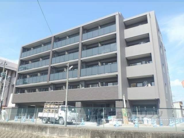 アスヴェル京都四条西院外観写真1