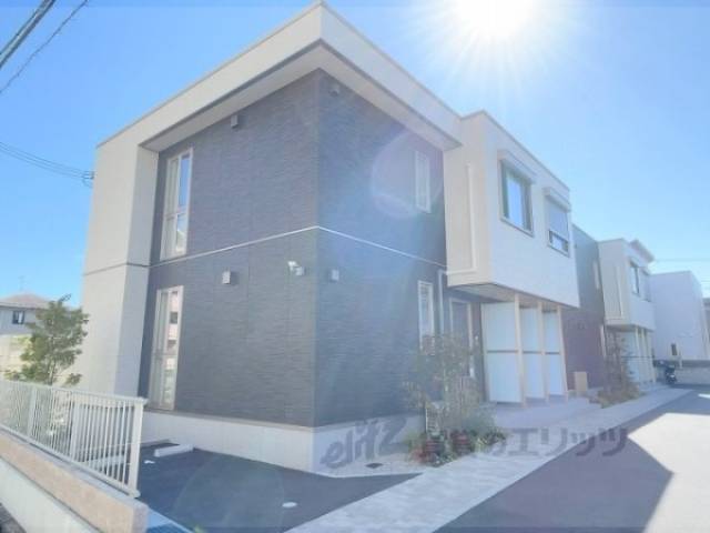 ブランドール外観写真2