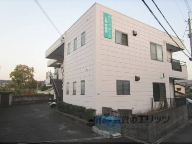 メゾンドフルール生駒壱番館外観写真1