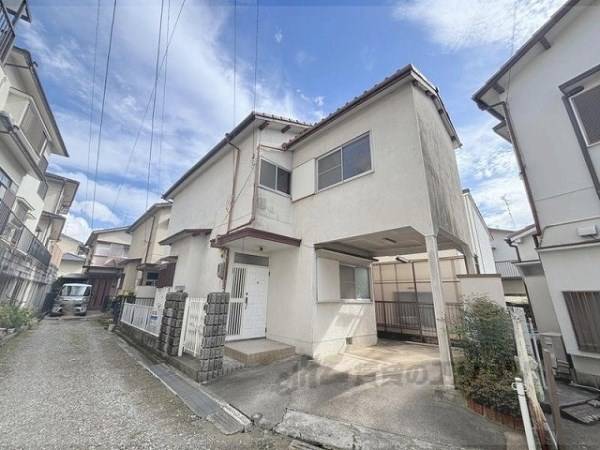 137869の外観写真