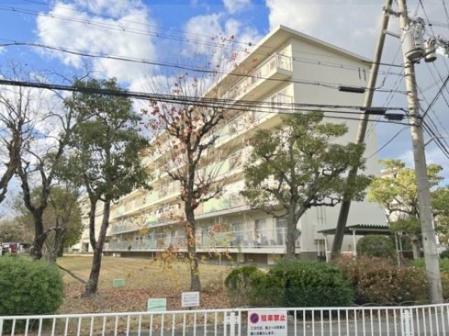 山田池住宅１１号棟外観写真3