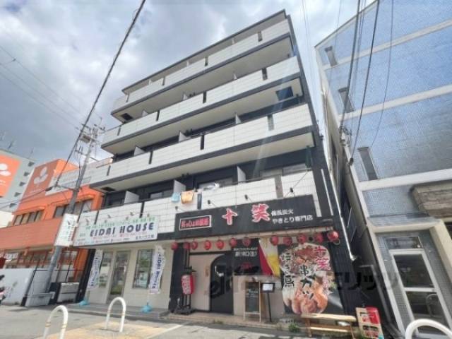 テラスエスト枚方外観写真1