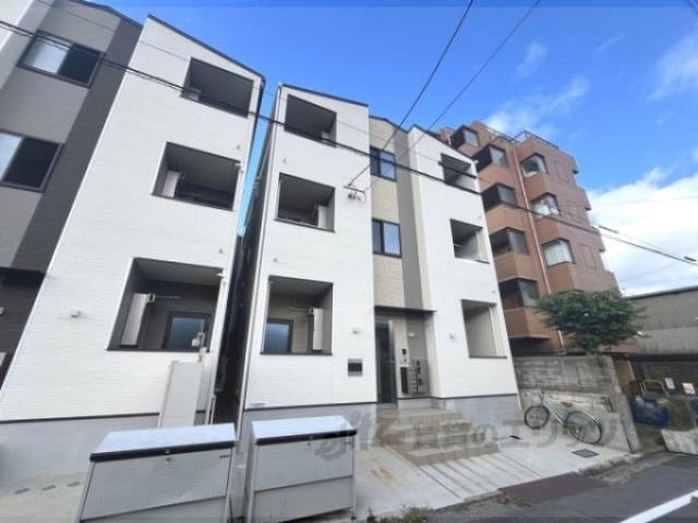 Ｗａｒｈｏｌ京都外観写真3