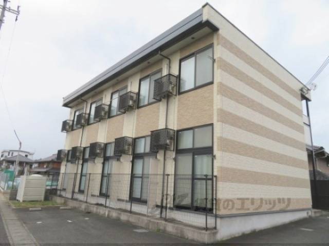 レオパレス行永外観写真1