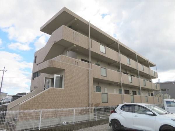 138381の外観写真