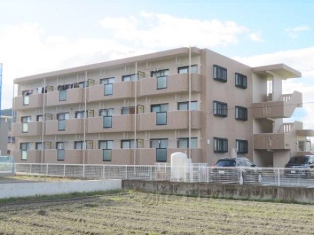 ラ・セゾン外観写真3