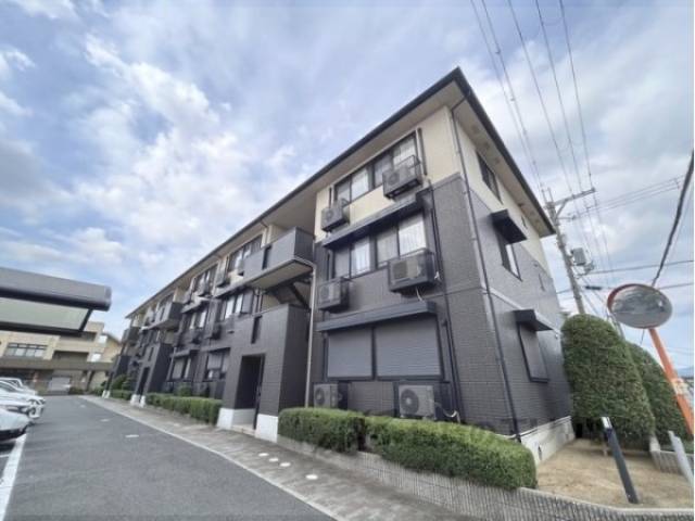 クレセール橿原外観写真1