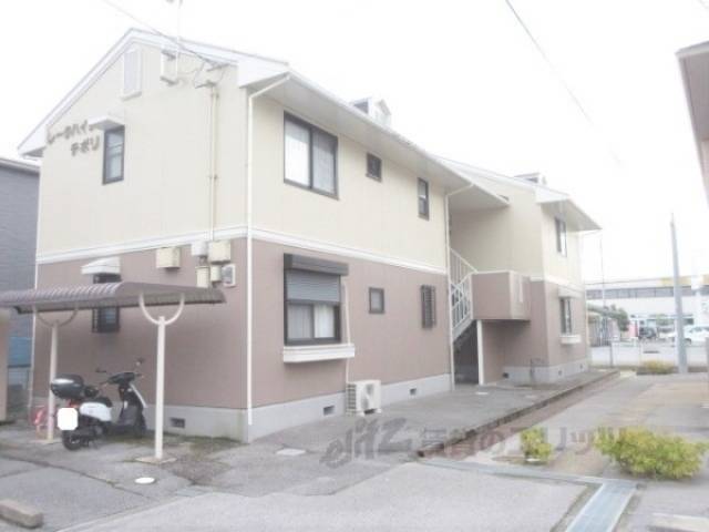 レークハイツちぼり外観写真2