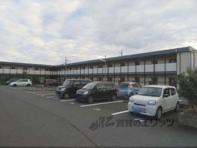 レオパレス大宮外観写真1