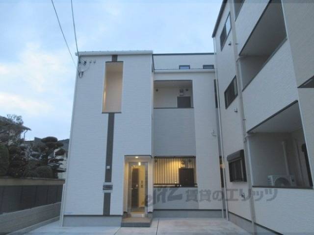 ハーモニーテラス大宅坂ノ辻町外観写真1