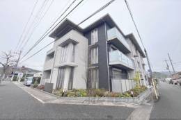 シャーメゾン　レグ　北山外観写真