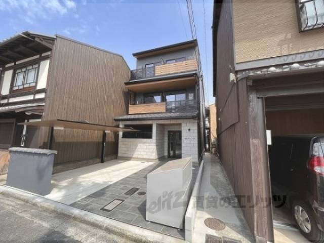 ｃｏｎｏｉｅ平安外観写真1
