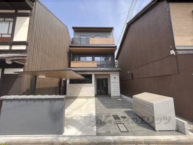 ｃｏｎｏｉｅ平安外観写真2