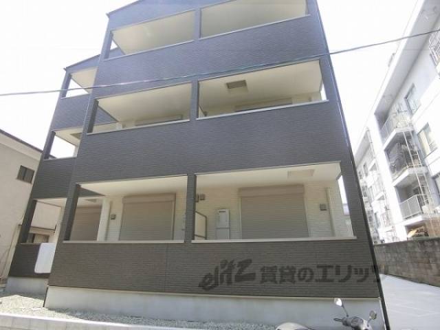 ジーメゾン山科マニフィコ外観写真1