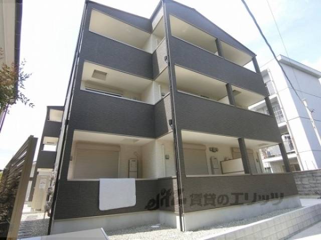 ジーメゾン山科マニフィコ外観写真3