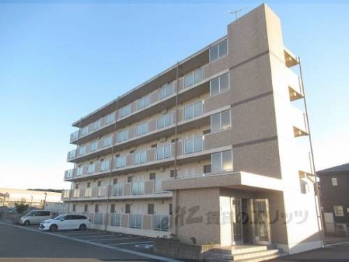 三雲駅より徒歩19分 築17年3ヶ月 5階建の賃貸物件