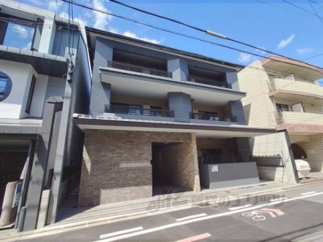 グランレブリー二条城東外観写真3